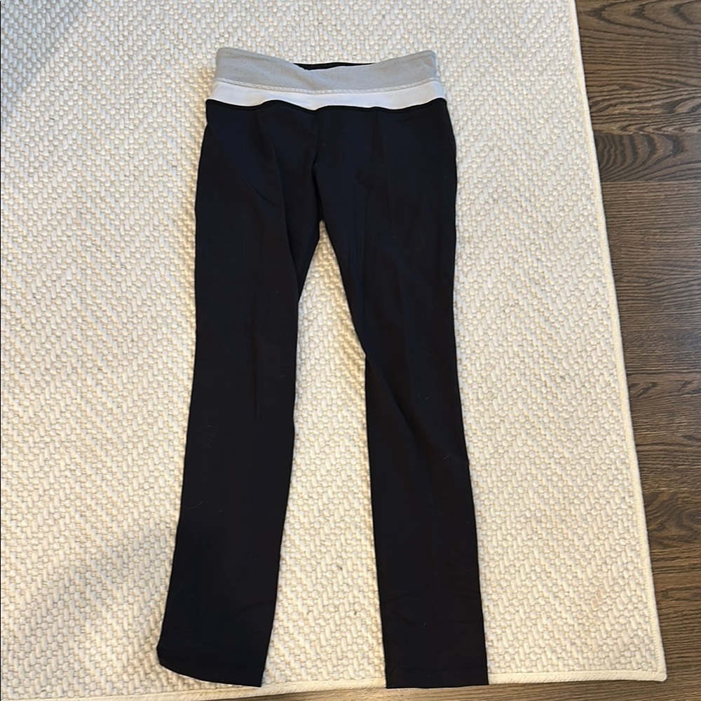 Lululemon bootcut leggings with Grey Waistband